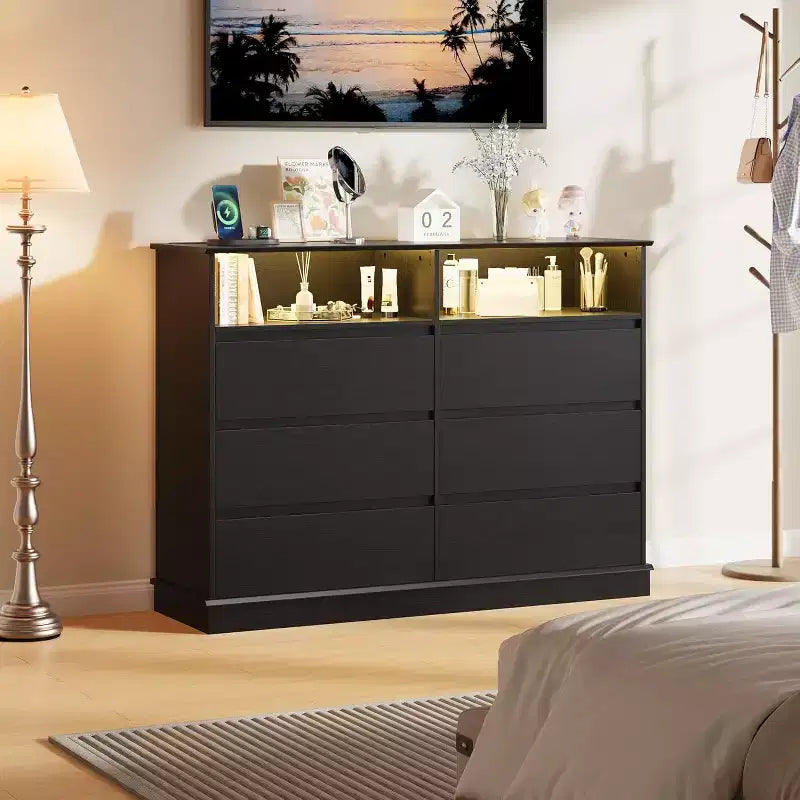 Weißer Kommode fürs Schlafzimmer, 6-Schubladen-Kommode mit LED-Leuchten und Ladestation, für Wohnzimmer, Flur